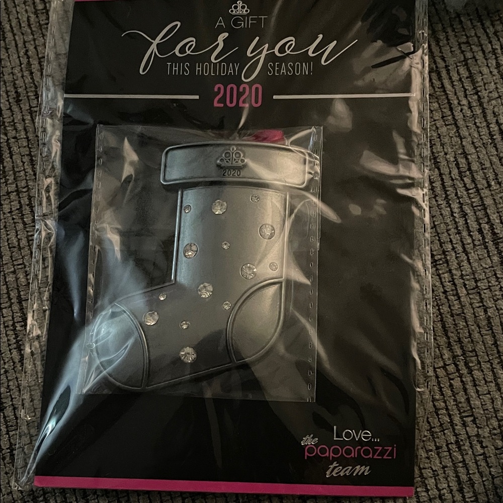 Paparazzi 2020 Silver Festive Stocking Ornament